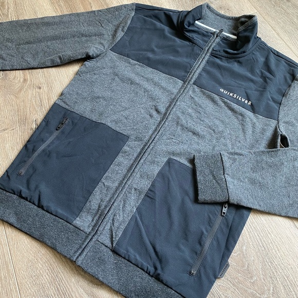 Quiksilver Other - Quiksilver Boys Zip Up Sweatshirt